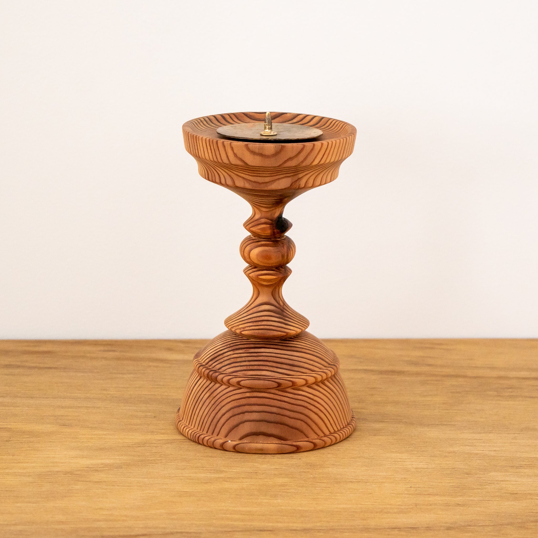 春日大社境内の杉(Cedar trees grown in the precincts of the Kasuga